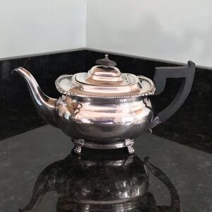 Vintage Silver-plate Sheffield Footed Tea Pot